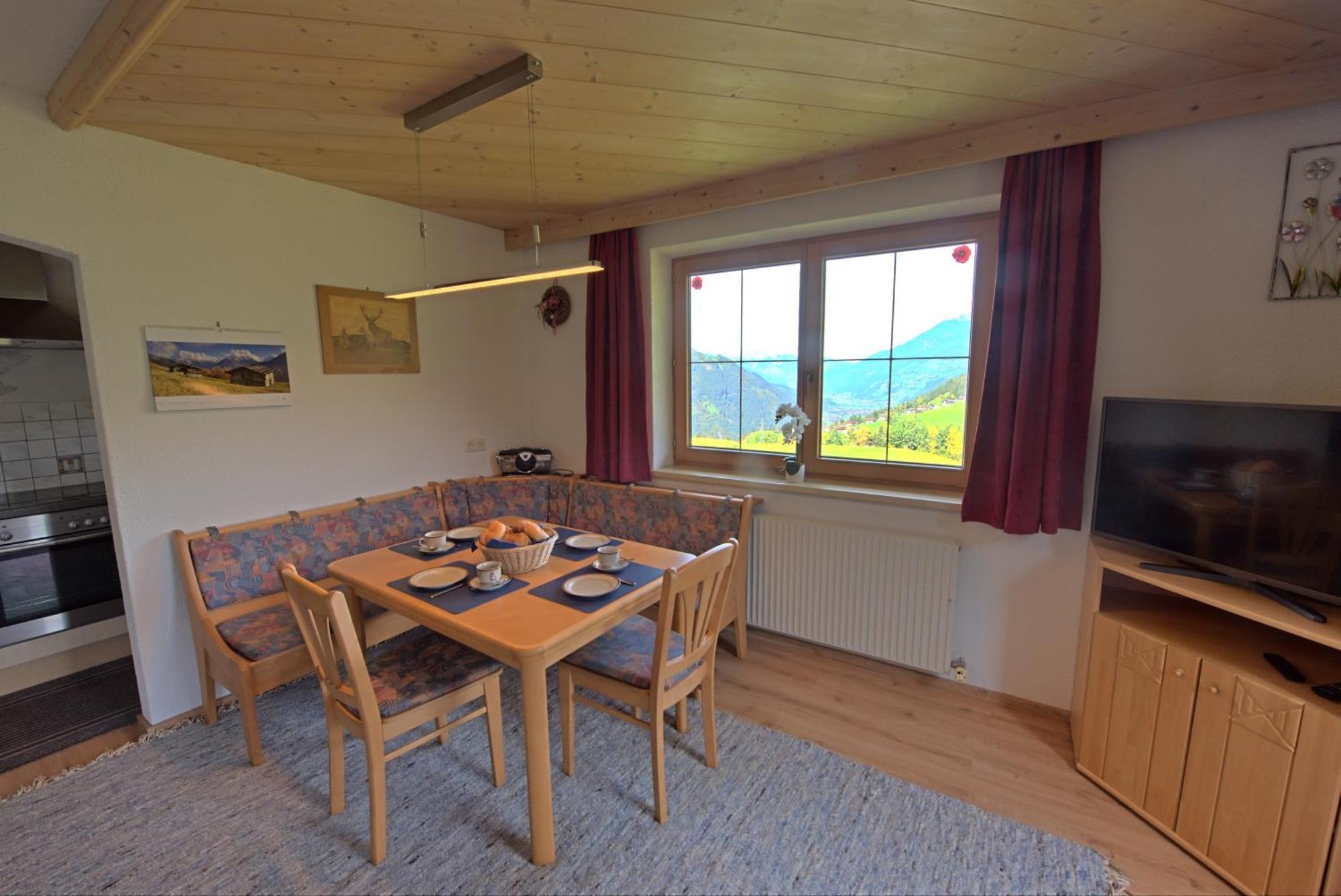 Ferienwohnung Ausblick Zillertal Hainzenberg Dış mekan fotoğraf