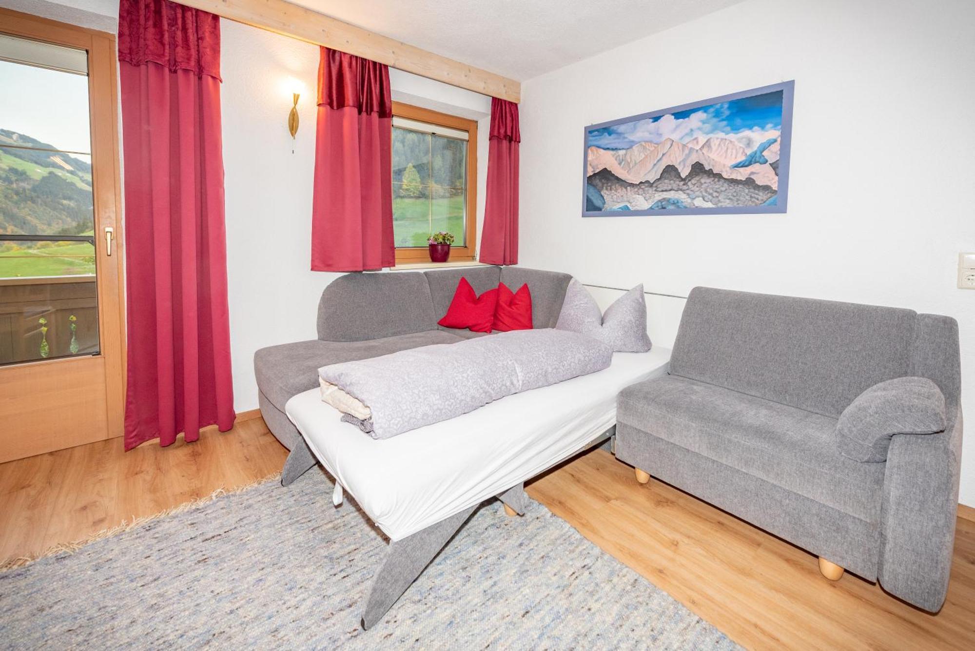 Ferienwohnung Ausblick Zillertal Hainzenberg Dış mekan fotoğraf