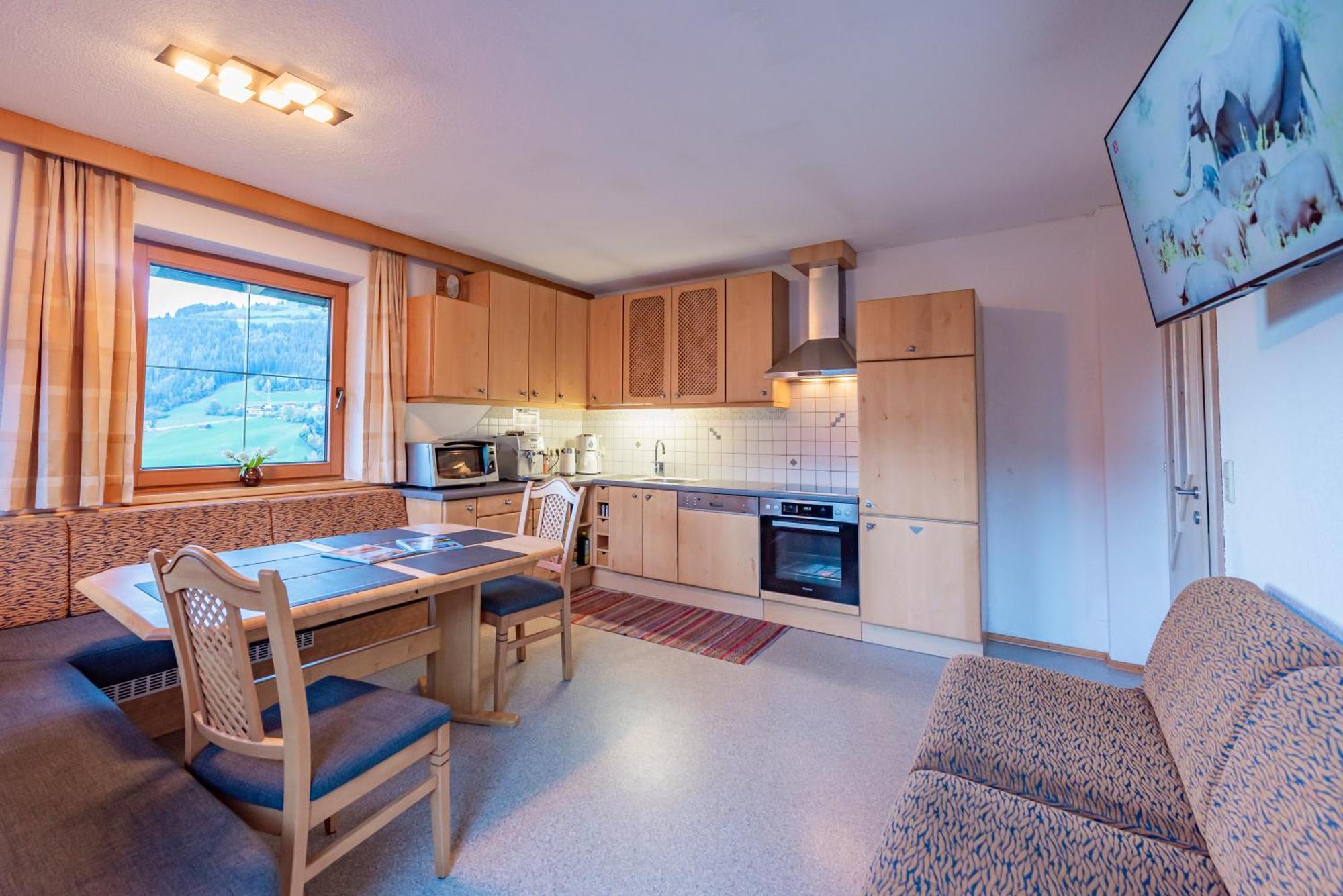 Ferienwohnung Ausblick Zillertal Hainzenberg Dış mekan fotoğraf