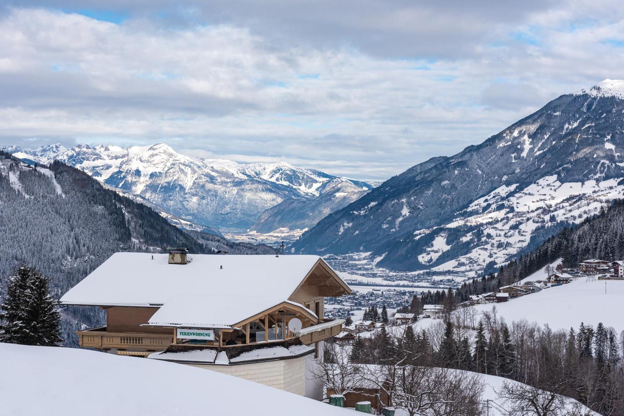 Ferienwohnung Ausblick Zillertal Hainzenberg Dış mekan fotoğraf