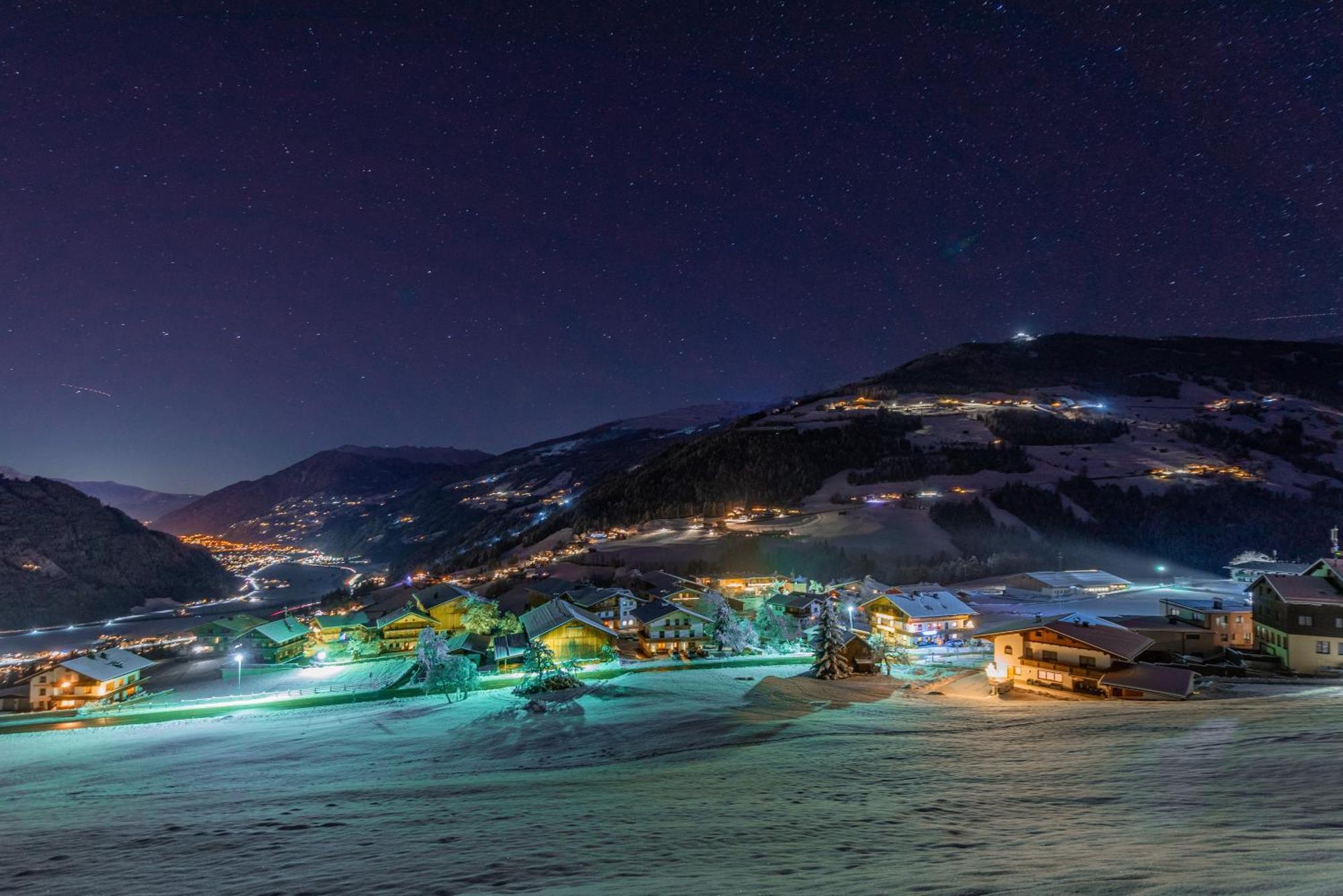 Ferienwohnung Ausblick Zillertal Hainzenberg Dış mekan fotoğraf